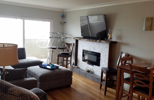 Port Hueneme Condo | Ventura County, White water view, steps from the sand!