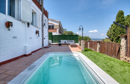 Pals Ski Chalet | VERDI: House with spectacular sea views and private pool in Pals
