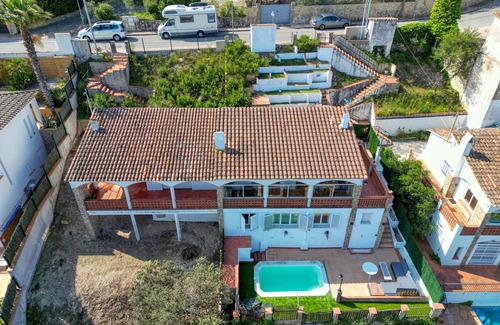 Pals Ski Chalet | VERDI: House with spectacular sea views and private pool in Pals