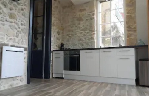 Auch Apartment | Vermeer, Neuf 50m2, 4m50 de loggia