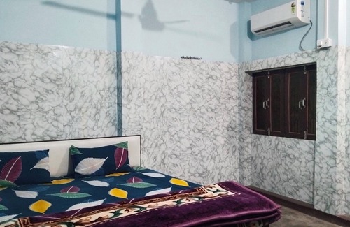 Ayodhya House | Very close to Ram Mandir Ayodhya and Hanuman Gadhi Temple. Ram Mandir Temple