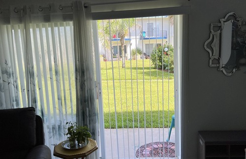 Ormond-by-the-Sea Condo | Very comfortable home with pool & ocean view; <1 minute walk to beach!