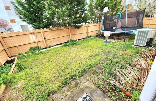 Greenbrier West House | Very Decent 4 bedroom /2 full bath. Located within the heart of the City.