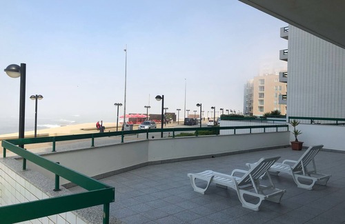 A Ver-o-Mar Apartment | Very nice apartment facing the sea BETWEEN AVER O MAR AND POVOA DE VARZIM