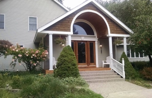 Spring Lake House | Very Private 3600 square meter property