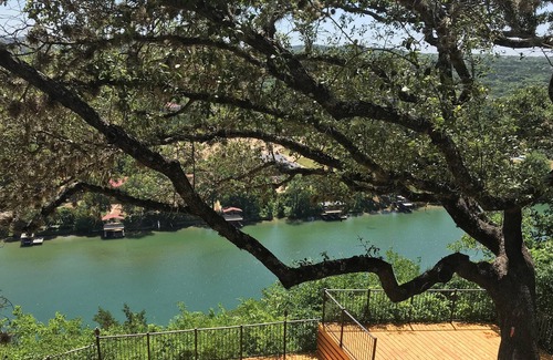 Apache Shores House | Very relaxing home nestled in the hills of Lake Austin overlooking Austin