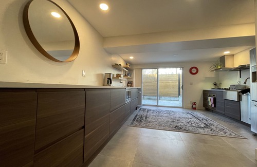 Fairlawn Apartment | Very stylish, family size unit, 2 bed 2.5 bath. Private front yard,unit entrance