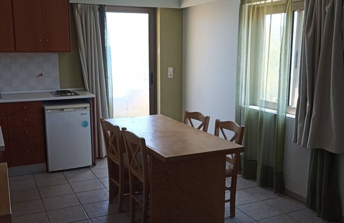 Kato Stalos Hotel | Vetoula hotel suite B4 on Stalos sandy beach