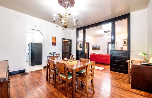 Hannibal House | Vibey home a few blocks from downtown Hannibal