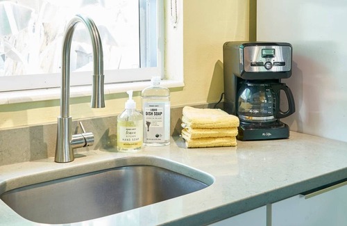 St. Pete Beach Apartment | Vibrant Beach Studio #2-more units also available