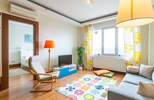Umraniye Apartment | Vibrant Residance Flat With City View in Umraniye