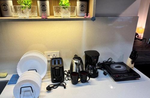 Viman Nagar Apartment | Vibrant Vision Near Airport with Coffee Maker & Wifi