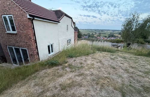 Napton-on-the-Hill House | Vicarage Hill Retreat