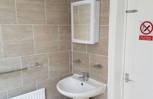 Birmingham House | Vicarage Lodge Birmingham