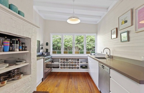Leura House | Victory Lane - 3BR with Fireplace in Leura