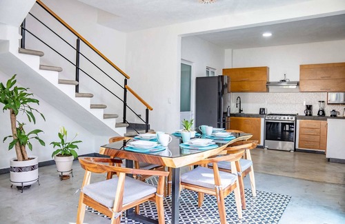 Tequesquitengo House | Vida Casa Kuxtal Rooftop con vista al Lago