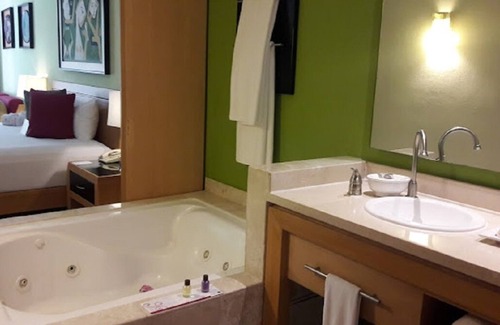 Puerto Juarez Resort | VIDANTA-2 Bed 2 Bath Grand Mayan-A resort Jungle Paradise Built for Luxury!