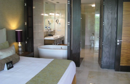 Nuevo Vallarta Resort | Vidanta Grand Luxxe Golf & Spa Resort - Suites Available for Mexican PGA Open!