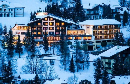 Bad Kleinkirchheim House | Vierbettzimmer "lebensfreude" 32 m² - Wohlfühl & Genusshotel Felsenhof