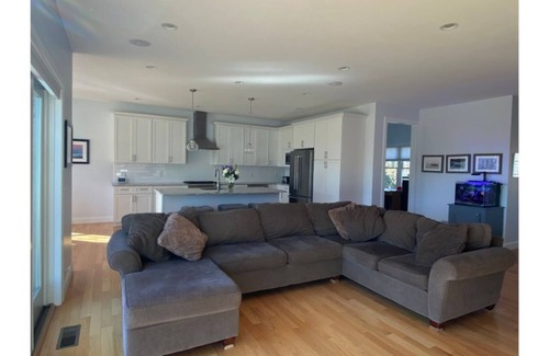 Misquamicut House | Views down The Misquamicut Club fairways to the ocean! n3 en suite bedrooms!
