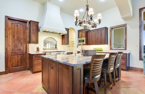 Leander House | VIEWS! Gorgeous Lake Travis Waterfront, 1 Level, Volente, Pool, Hot tub , Dock!