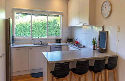 Healesville Apartment | Views on Montpellier