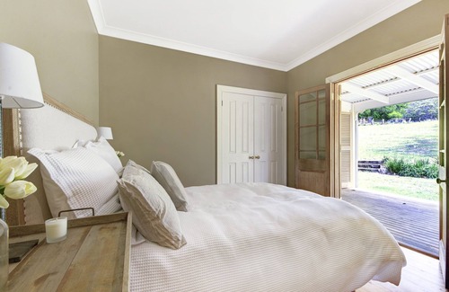 Upper Kangaroo River House | Views, Pool, Spa, Luxury Comforts