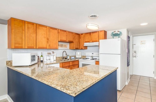Midtown Ocean City Condo | Views Views Views! Newly Updated Premium Condo in OCMD