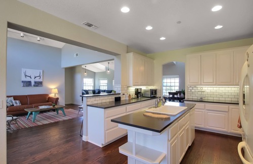 Lompoc House | Views, views, views!