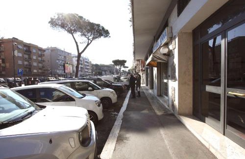 Tor di Quinto Apartment | Vigna Clara 2BR Holiday House