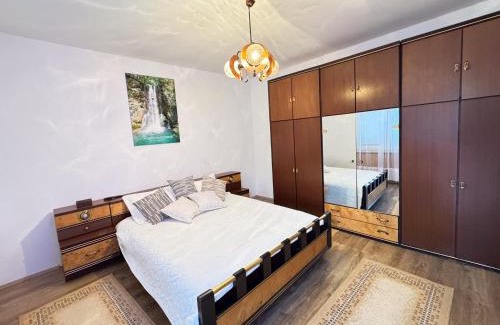 Strmosten House | Vikend Kuća Živković