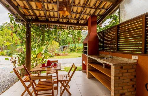 Maresias Ski Chalet | Vila Damai Maresias