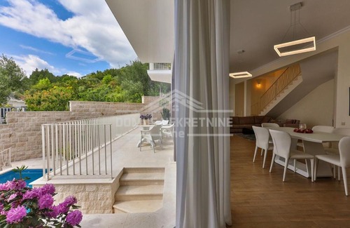 Novi Sad Villa | Vila Lara