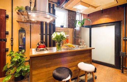 Sao Paulo Apartment | VILA MADALENA: PERFECT LOCATION, STYLISH APARTMENT