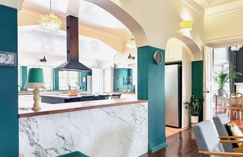 Parede Villa | Vila Maria - centenary mansion by the Ocean. Antique charm and elegance!