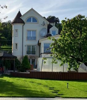 Opatovce nad Nitrou House | Vila pri kúpeľoch