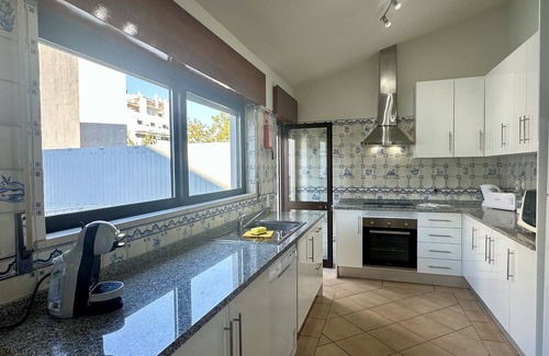 The Strip Ski Chalet | Vilanova by Check-in Portugal