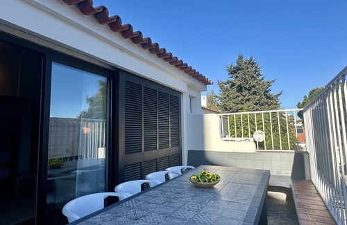 The Strip Ski Chalet | Vilanova by Check-in Portugal