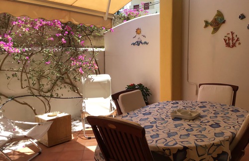 Baia Verde Villa | Villa in residence ideal for families 5 minutes walk from the beaches
