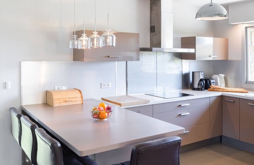 Clohars-Carnoet Villa | VILLA * 10-12 PERS SECURE HEATED SWIMMING POOL SEASIDE BEACH 30 M AWAY