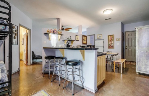 Glen Rose Cottage | Villa 101 | Peaceful River Views | Steps to Water