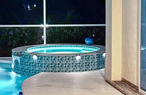Port Charlotte Villa | Villa 3.5Br-4Bth Luxury Waterfront-dock-boat slip North Port-Port Charlotte Rt41