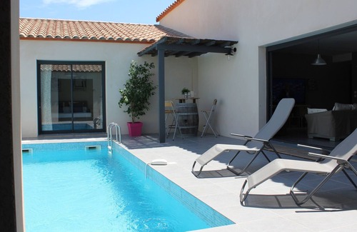 Canet House | VILLA 4 * with its 2 indoor and outdoor swimming pools