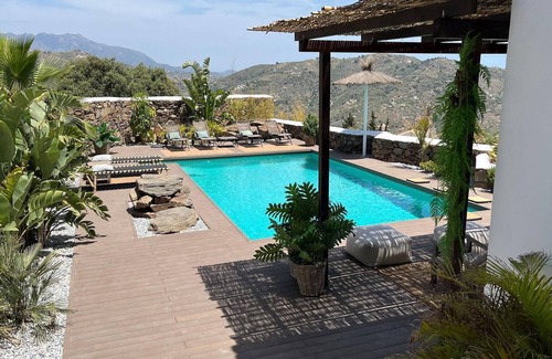 Sayalonga Villa | Villa a Sayalonga vicino al mare