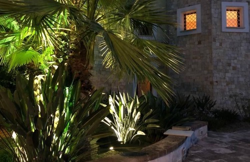 Trani Villa | Villa Amarilla with pool and parking