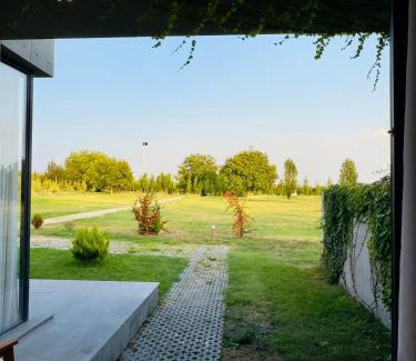 Kachreti Villa | Villa Ambassadori Kachreti Golf Resort