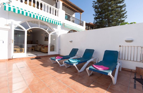 El Madronal Villa | Villa Americas. Beautiful 6 Bedroom Villa. Private Heated Pool