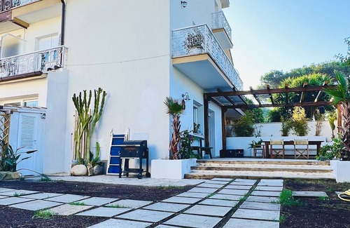 Fregenae Villa | Villa "Amore Iodio" 3 doble bed, garden - 5 min from the beach!