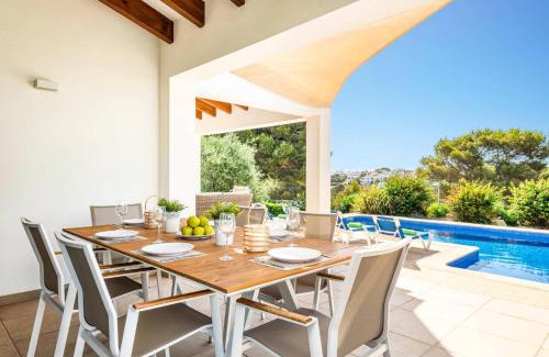Na Macaret Villa | Villa Anchorage by Villa Plus