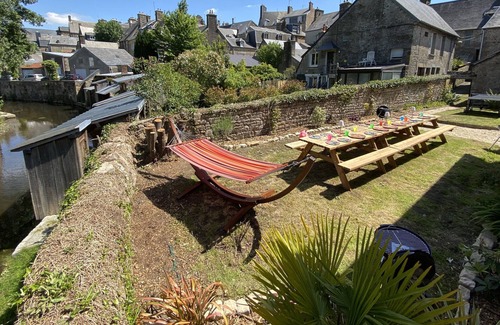 Villedieu-les-Poeles House | Villa and Courtyard of Paradise in the historic center: fireplace, flat screen, billiards!